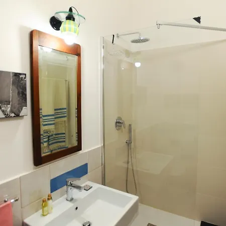 Ichome - Casa D'artista 3* Кава-де-Тиррени